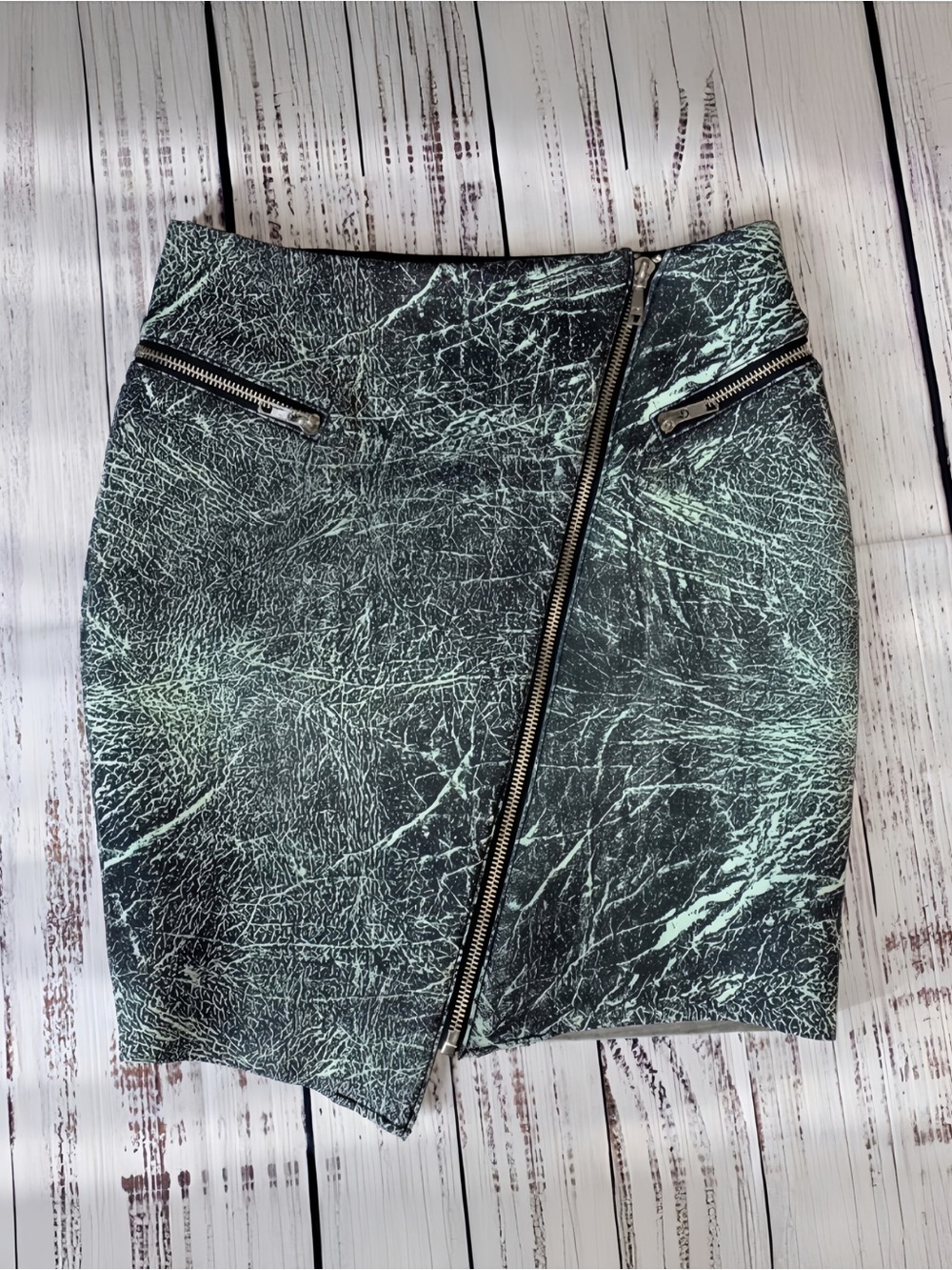 NWT GUESS Asymmetrical Mini Skirt